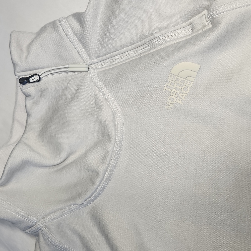 The North Face Women’s ¼ Zip Pullover | Size S | … - image 3